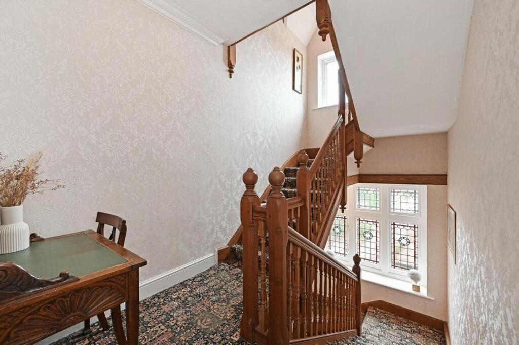 Forest Side Guesthouse Линдхорст Экстерьер фото